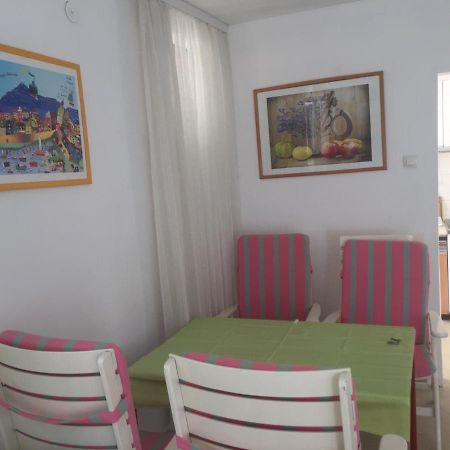 Apartment Perla - 150M From The Sea Novi Vinodolski Bagian luar foto